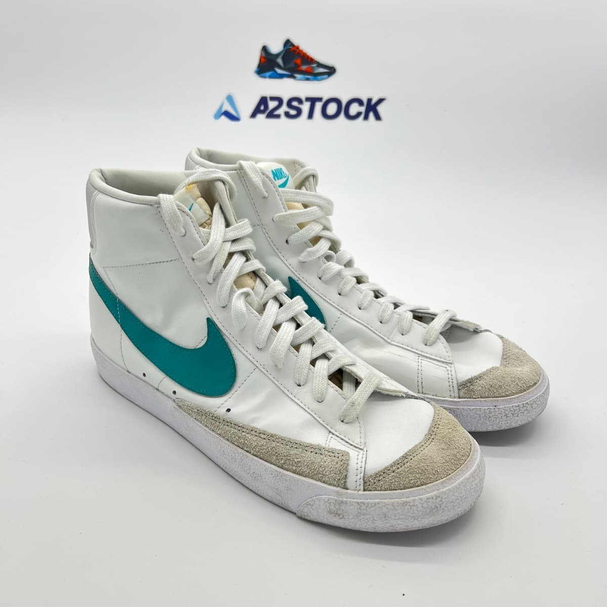 Blazer Mid